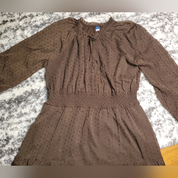 Old Navy Long Sleeve Flowy Dress in Dark Brown with Pockets! - Picture 2 of 13